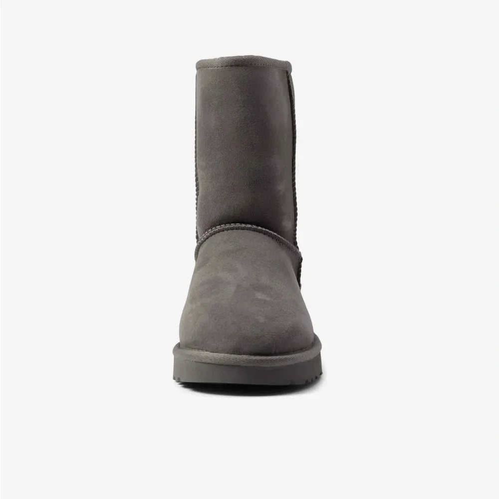 UGG Classic Short Boots in Dark Gray NWT